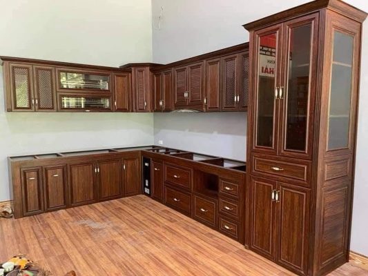 Mẫu tủ bếp nhôm kính 2026