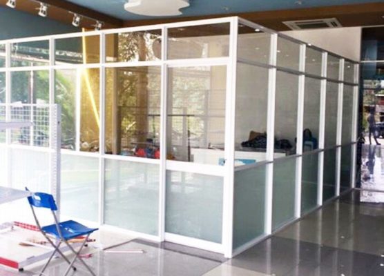 Mẫu vách nhôm kính {2025}